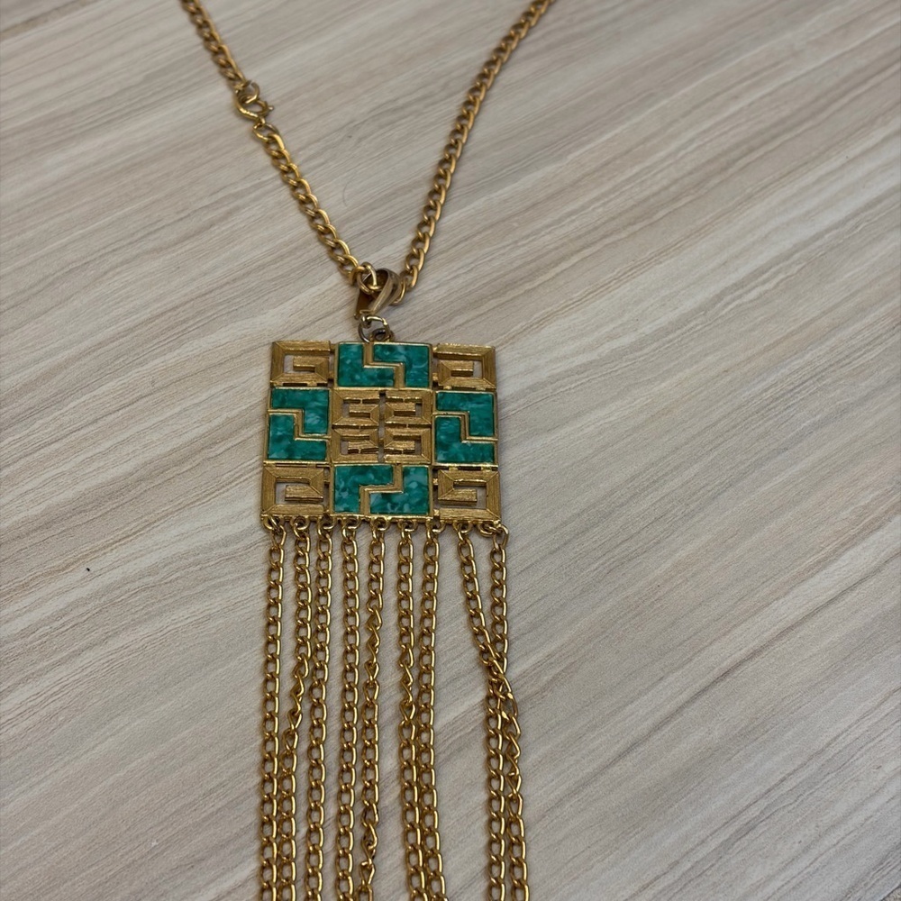 Vintage Peking Glass Green Statement Necklace